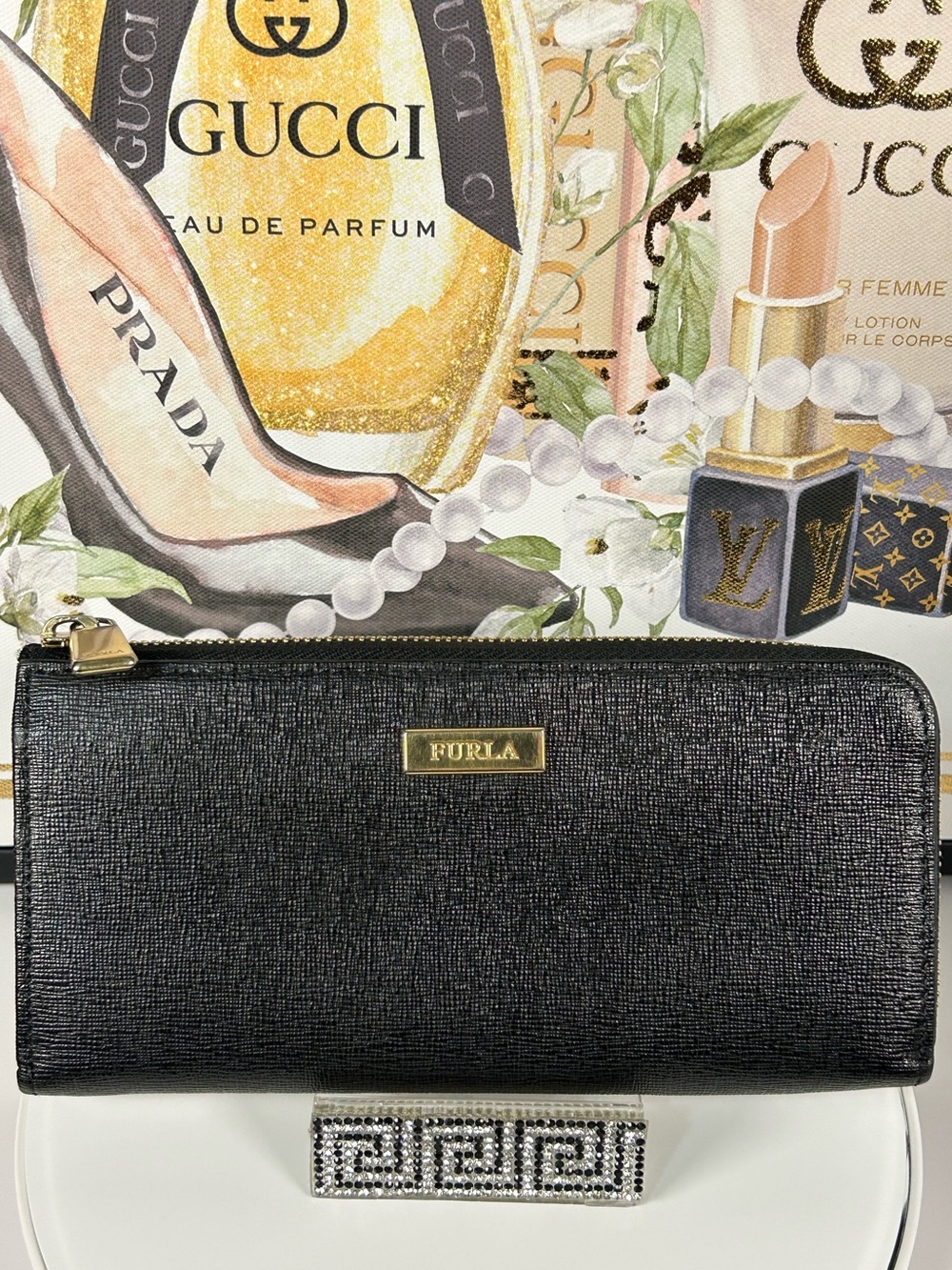 FURLA Black Leather Long Zippy Wallet 😍🖤